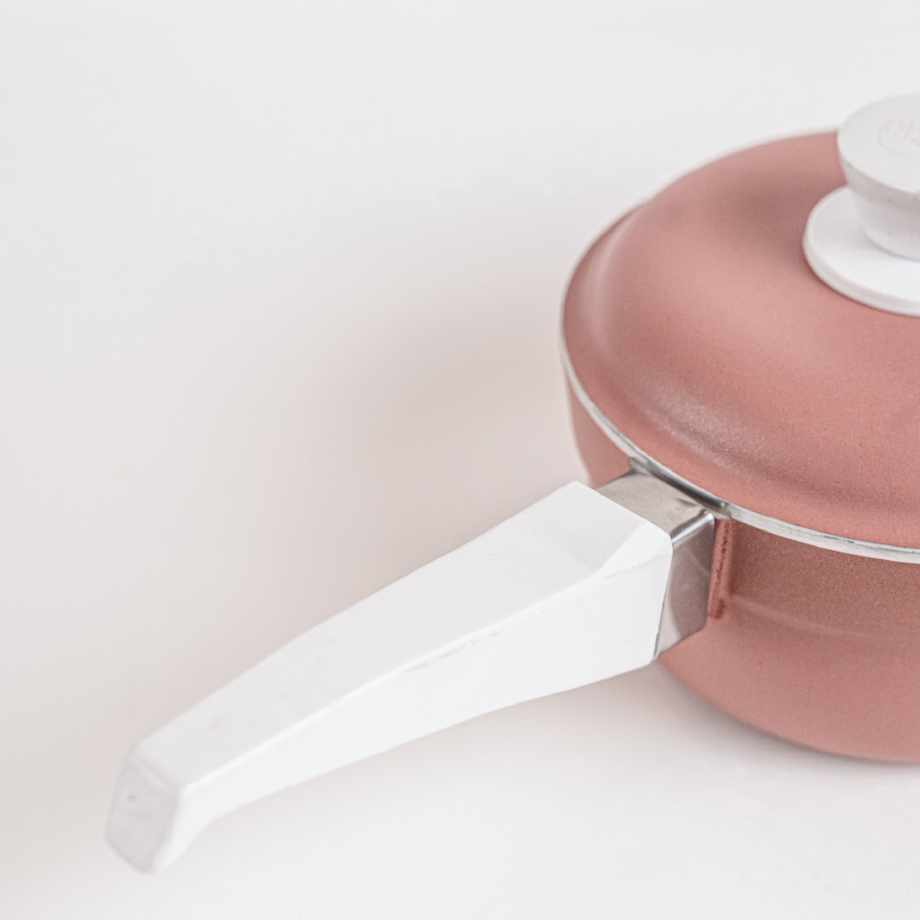 Set Ideal: Cacerola Grande, Sartén Grande y Cacerola Mediana con mango - KG